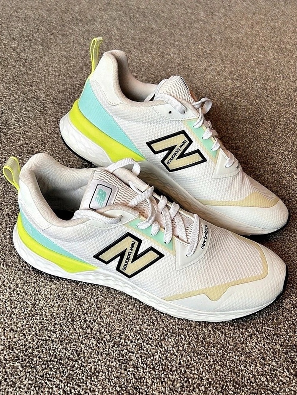 New Balance Fresh Foam X 1080v12 Women's Athletic Shoes US 9.5